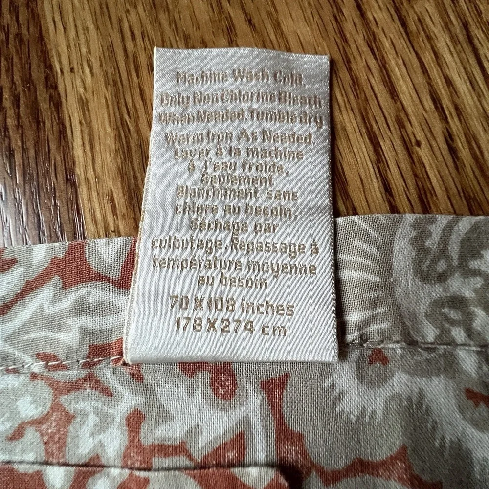 Williams Sonoma Paisley Floral Tablecloth‎ 72x106